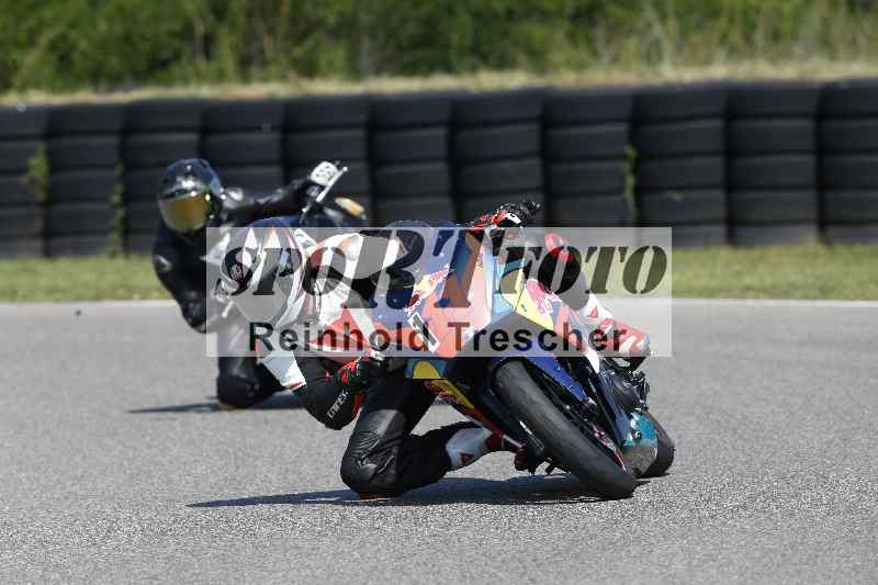 /44 09.08.2025 Plüss Moto Sport ADR/Freies Fahren/111